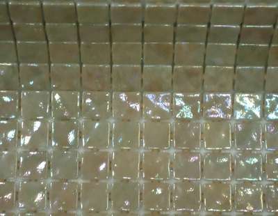 Мозаика Ezarri Champagne Ondulato, цвет бежевый, поверхность глянцевая, прямоугольник, 313x495