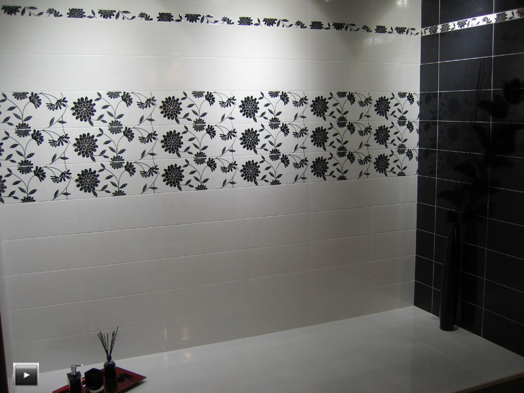 образцы ванных комнат выложенных кафелем фото