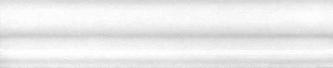 Бордюры Kerama Marazzi Бордюр Багет Мурано белый BLD021, цвет белый, поверхность глянцевая, прямоугольник, 30x150